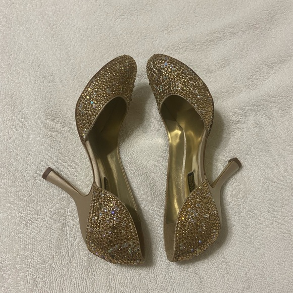 Dazzling Gold Rhinestone Women's Heels - Picture 4 of 8